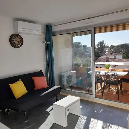Appartement Cosy En Bord De - Port Santia Lucia St Raphael *
